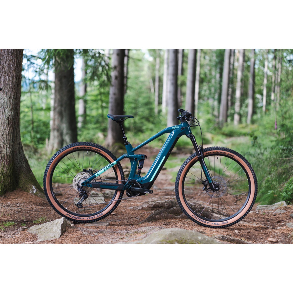 VTT ÉLECTRIQUE CUBE STEREO HYBRID 140 HPC RACE 625 2022 • Vélozen