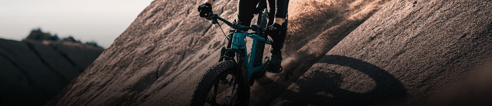 Fatbikes électriques tous terrains par Vélozen - Repoussez vos limites