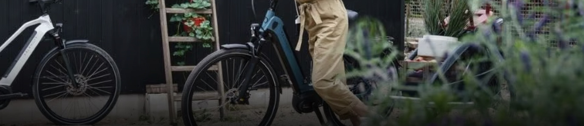 Vélo électrique cadre XXL renforcé pour les cyclistes de grande taille