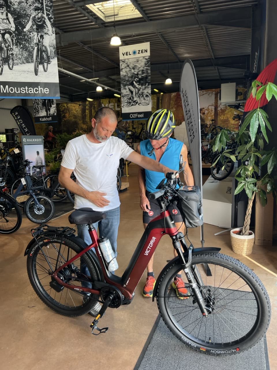 Benoit, vendeur chez Vélozen Quimper, spécialiste vélo électrique