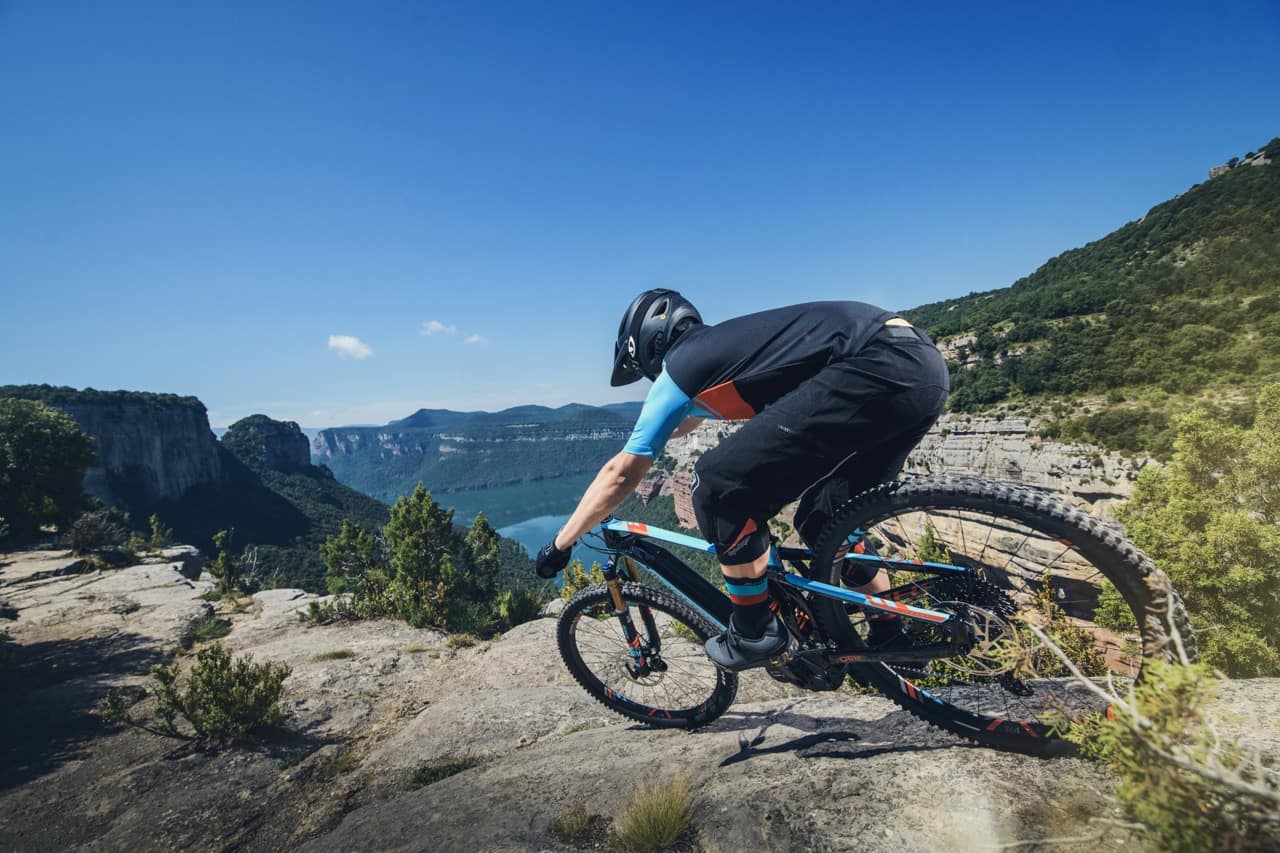 Vélo électrique MONDAKER CHASER + 2019