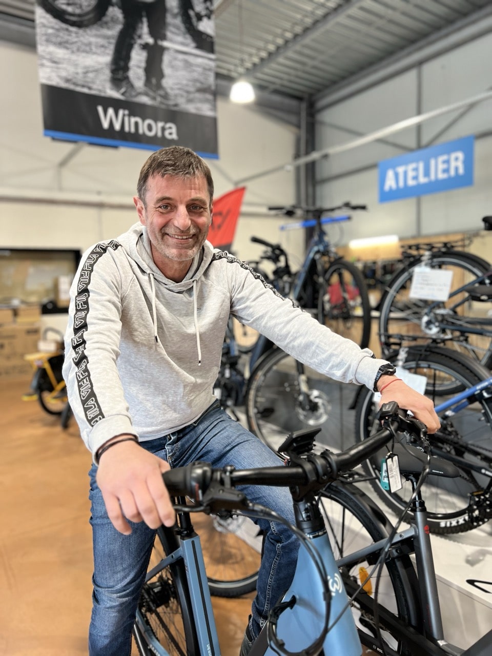 Techncien vendeur chez Velozen Quimper