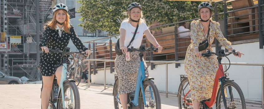 Velozen ••• Nous sommes heureux de vous annoncer l'arrivée d'une nouvelle marque de vélos électriques