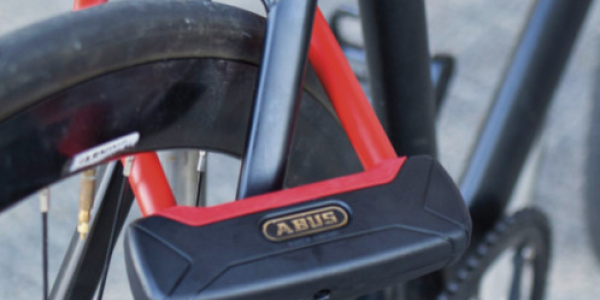 Accessoires vélos électriques ••• Comment bien choisir son antivol ? 