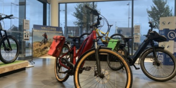 Vélozen s'expose chez BMW et MINI à Brest